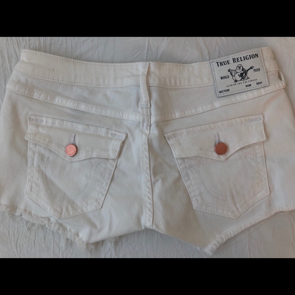 White True Religion shorts